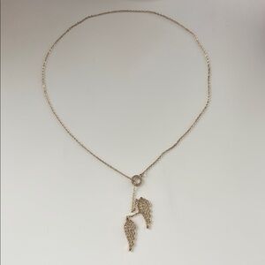 Victoria’s Secret angel wings lariat pendant necklace